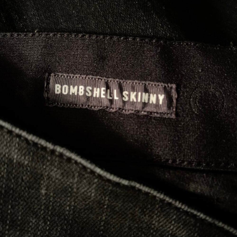 Torrid Bombshell Skinny Premium Jeans Size 24S Black Stretch Denim Sculpting Fit - Picture 7 of 8